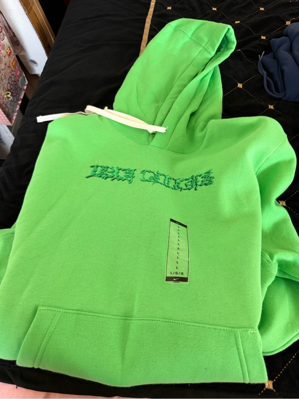 Nike Men's Neon Green Crewneck Hoodie
